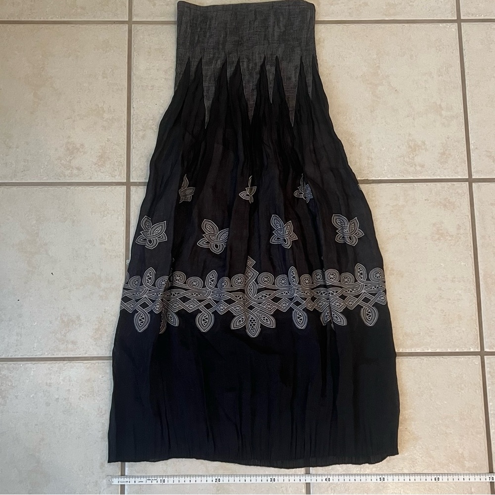 Lapis for Anthropologie Celtic Themed
Stretchy Smock Dress/Skirt - Picture 3 of 5